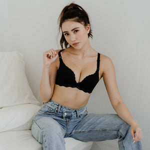 Perk Me Up! Seamless Super Push Up Wireless Bra in Matte Black
