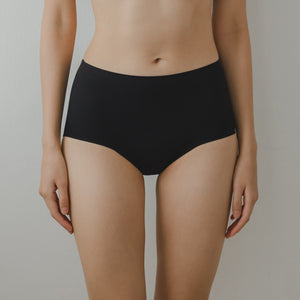 Hey Period! Overnight Seamless Mid-Rise Cheekie in Buttery Black