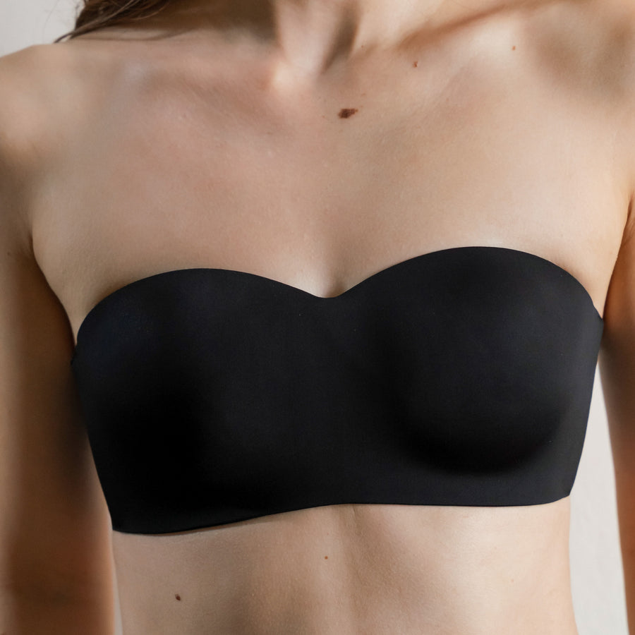 Full Scoop! Seamless Lightly-lined Anti-slip Strapless Wireless Bra in Black