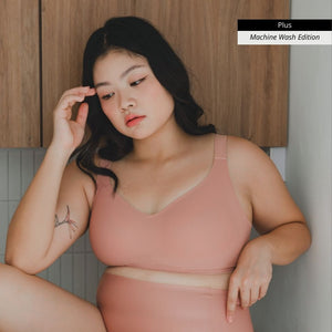 Forme+ V-plunge Wireless Seamless Bra (Machine Wash Edition) in Rosy Peach