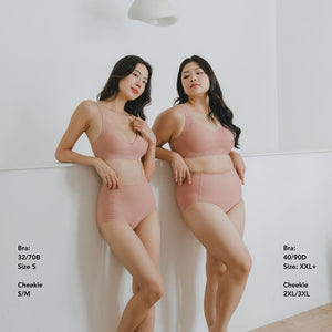 Forme Seamless Super Mid-Rise Rise Cheekie in Rosy Peach