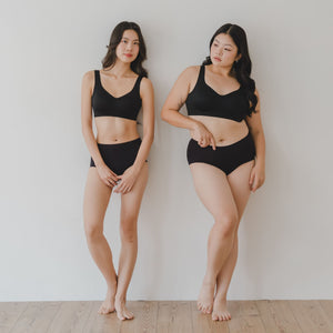 Hey Period! Overnight Seamless Mid-Rise Cheekie in Buttery Black