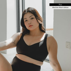 Forme+ V-plunge Wireless Seamless Bra (Machine Wash Edition) in Black