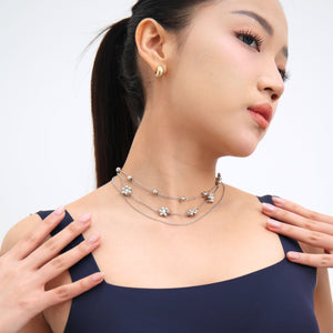 *Limited Edition* Tea Label for I'M IN - Silver Flower Necklace