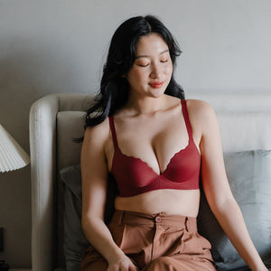 Bulge-Free! Contour Comfort Super Push Up Seamless Wireless Bra in Velvet Cherry