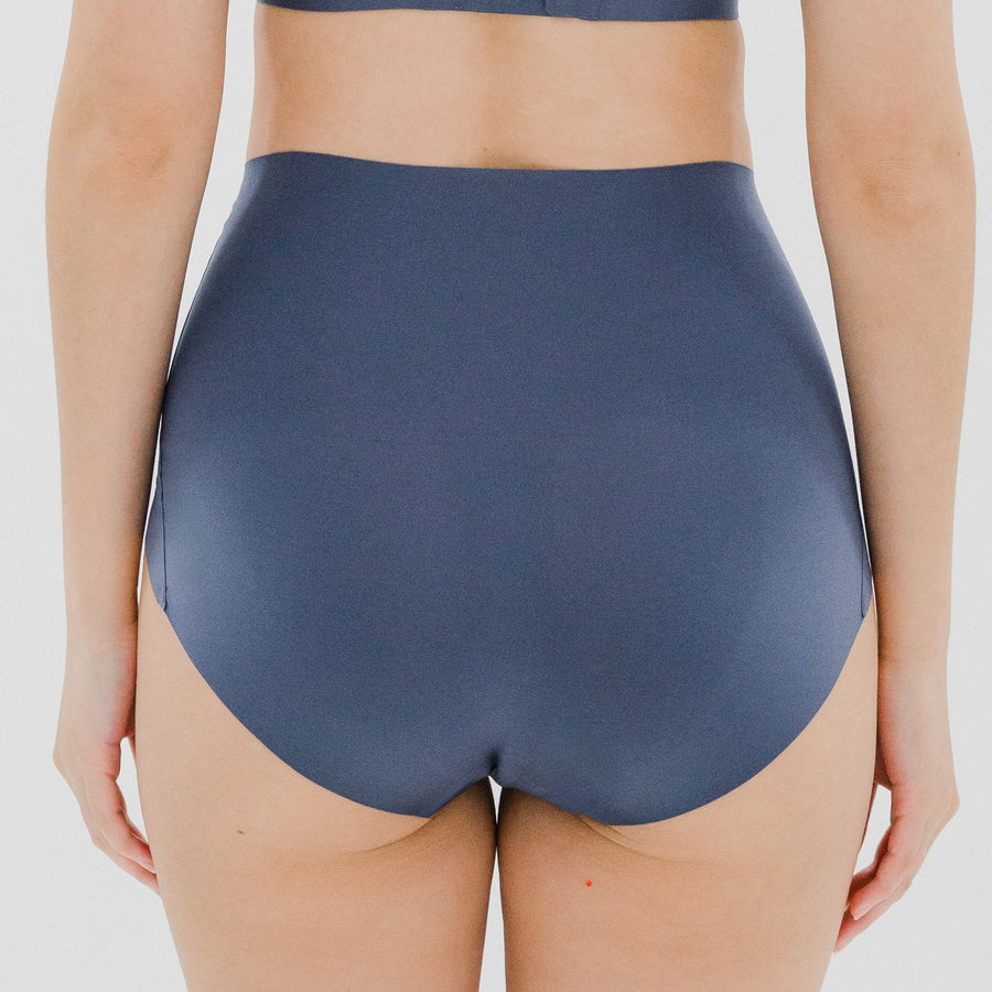 Air-ee No-Wedgie Super High-Rise Seamless Cheekie (Signature Edition) in Creamy Moonlight (Limited Edition)