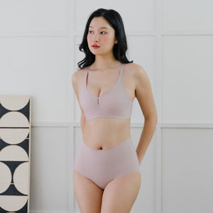 Air-ee V-Sculpt Seamless Bra (Machine Wash Edition) in Creamy Sakura (Limited Edition)