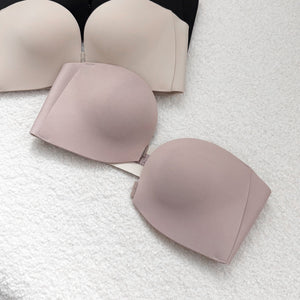 365 Front Clasps Anti-Slip Seamless Strapless Wireless Bra in Creamy Sakura