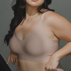 Air-ee PLUS+ Seamless Bra in Creamy Sakura (Signature Edition)