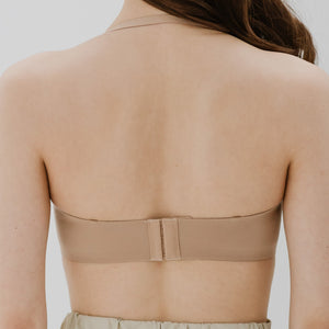 Minimalist Chic! Lightly-Lined Seamless Strapless Wireless Bra in Butter Toast