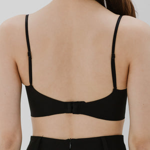 Minimalist Chic! Ruched Lightly-Lined Seamless Midi Strapless Wireless Bra in Black