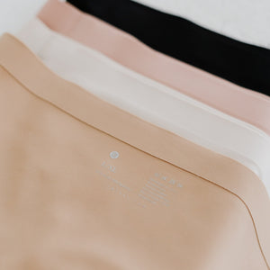 Premium Mid-Rise Seamless Butthugger in Strawberry Cream