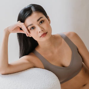 Air-ee Seamless Bra in Hojicha *limited edition* - Thick Straps (Signature Edition)